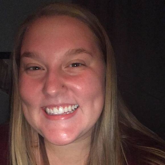 Meet your Posher, Rachael - Picture 1 of 1